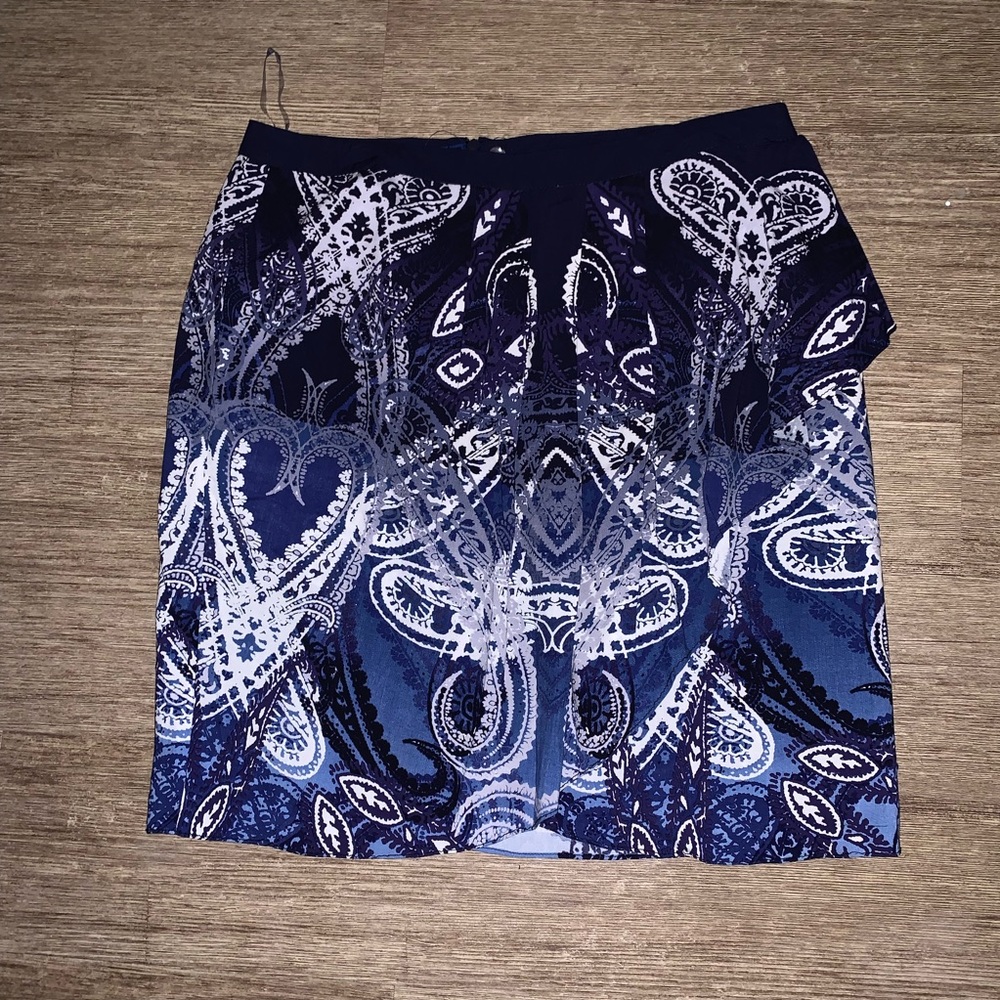 Peter NyGard Petite Blue/White Pattern Skirt